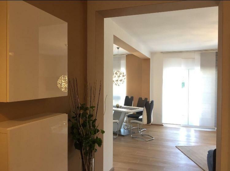 Koblenz Sued Exklusive Und Zentrale Designer Wohnung Bagian luar foto
